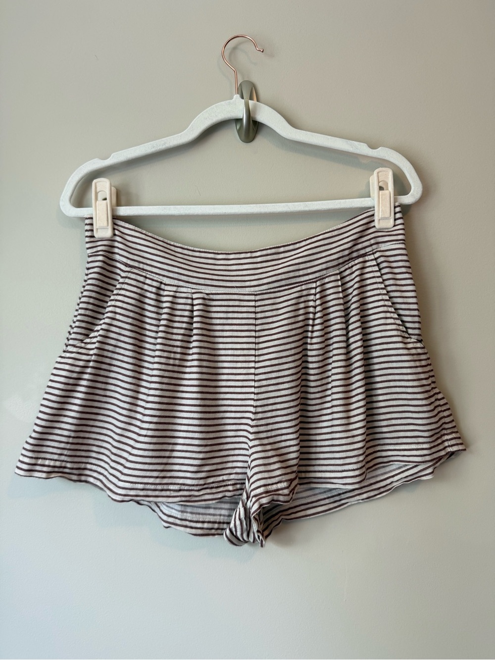 Koch Striped Flowy Shorts Size S White Brown Pleated Skort Style